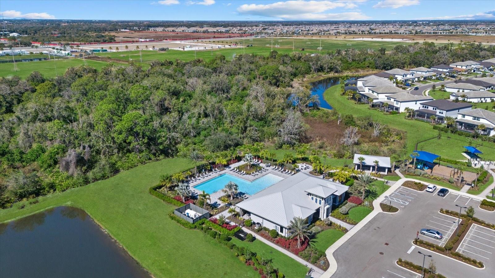 Image 46 of 52 For 5925 Bluestar Court