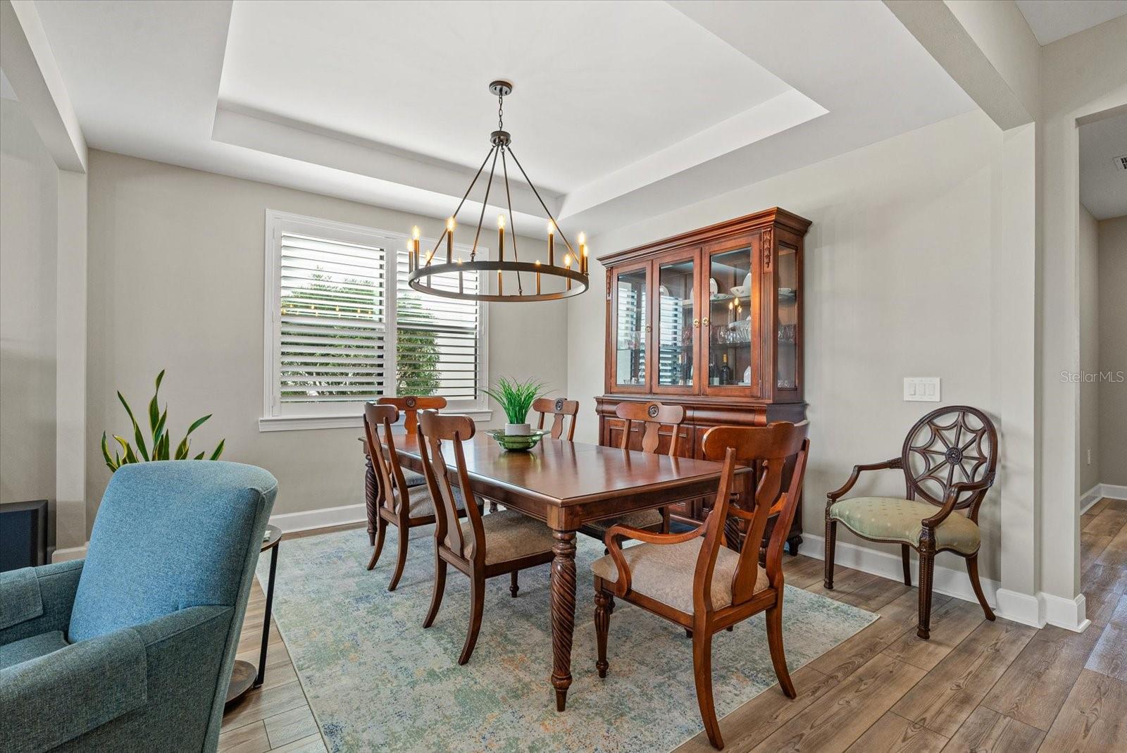 Image 9 of 52 For 5925 Bluestar Court