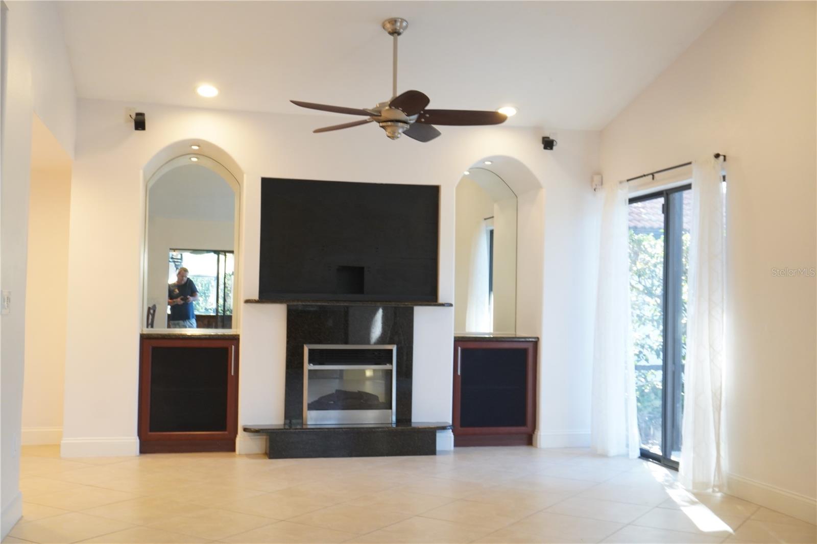 Image 17 of 39 For 4790 Hawkshead Park