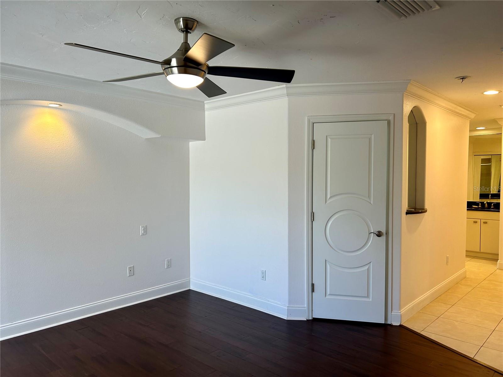 Image 20 of 39 For 4790 Hawkshead Park