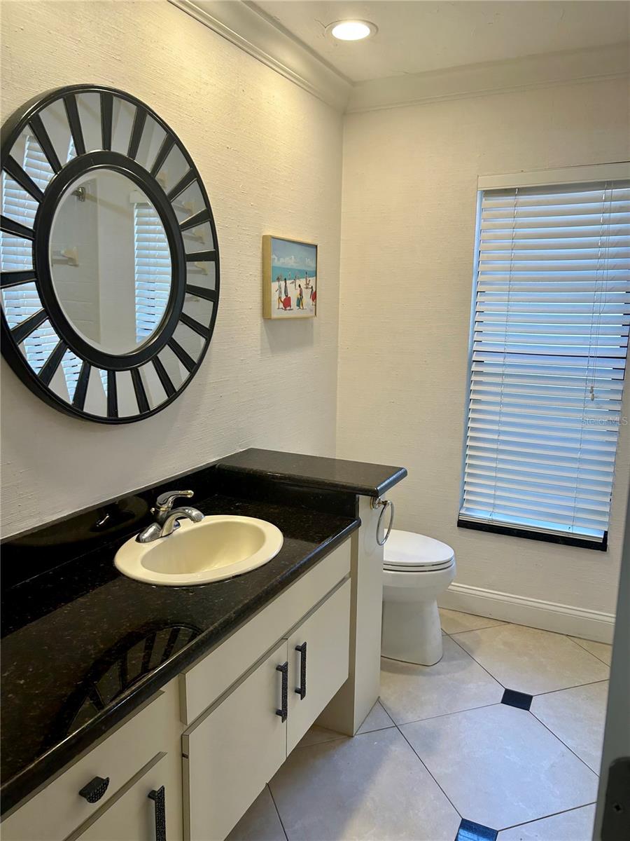 Image 33 of 39 For 4790 Hawkshead Park