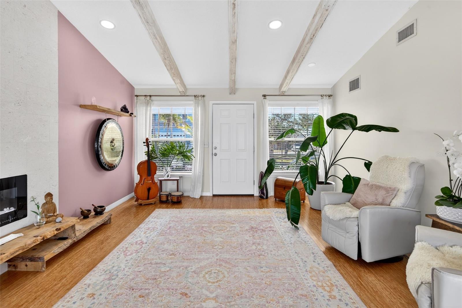 Image 19 of 64 For 504 Bayview Parkway