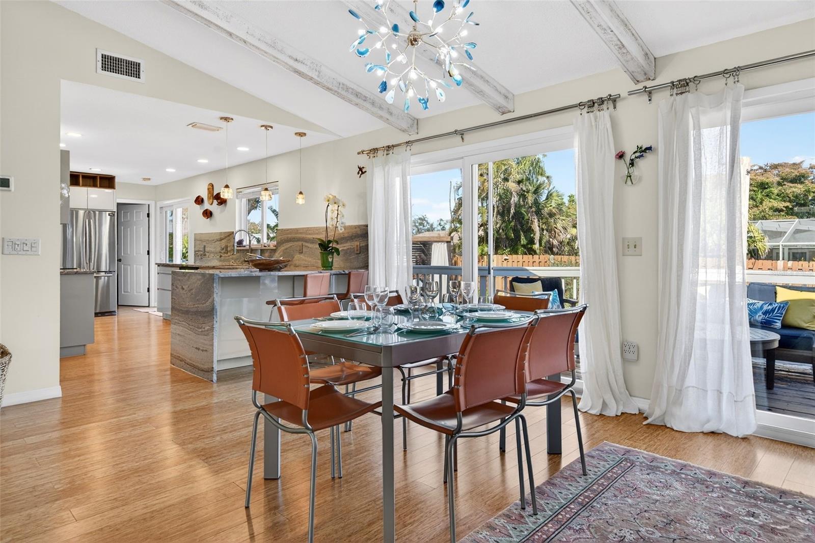 Image 22 of 64 For 504 Bayview Parkway