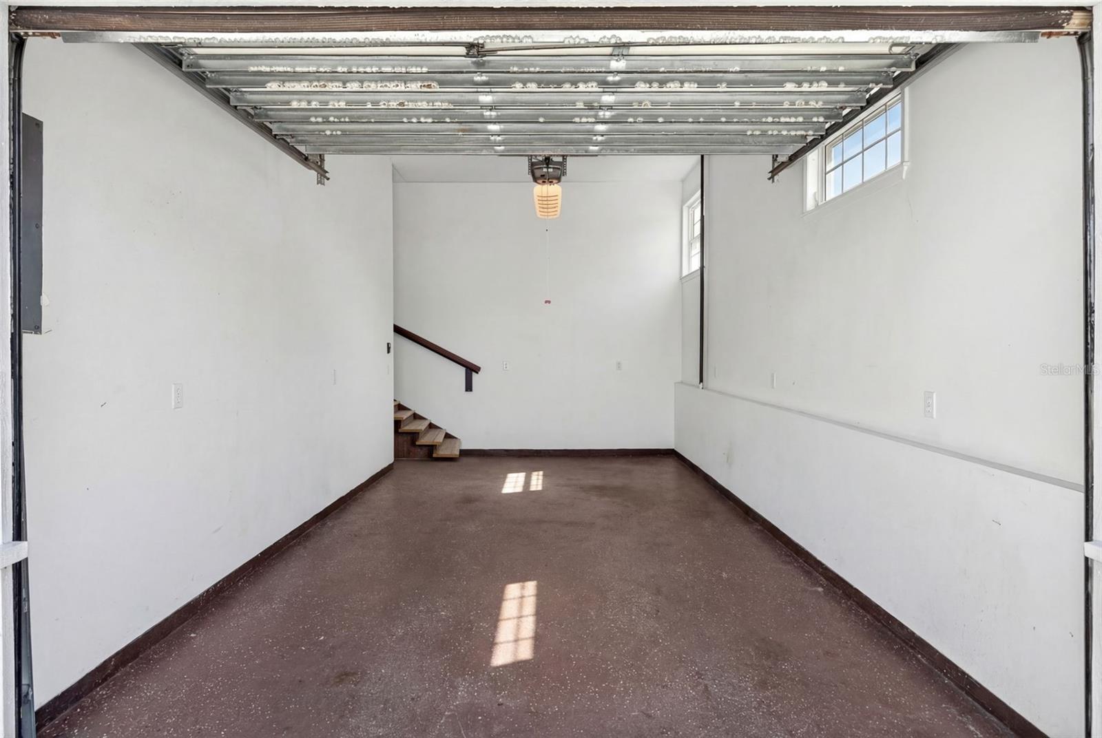 Image 57 of 64 For 504 Bayview Parkway