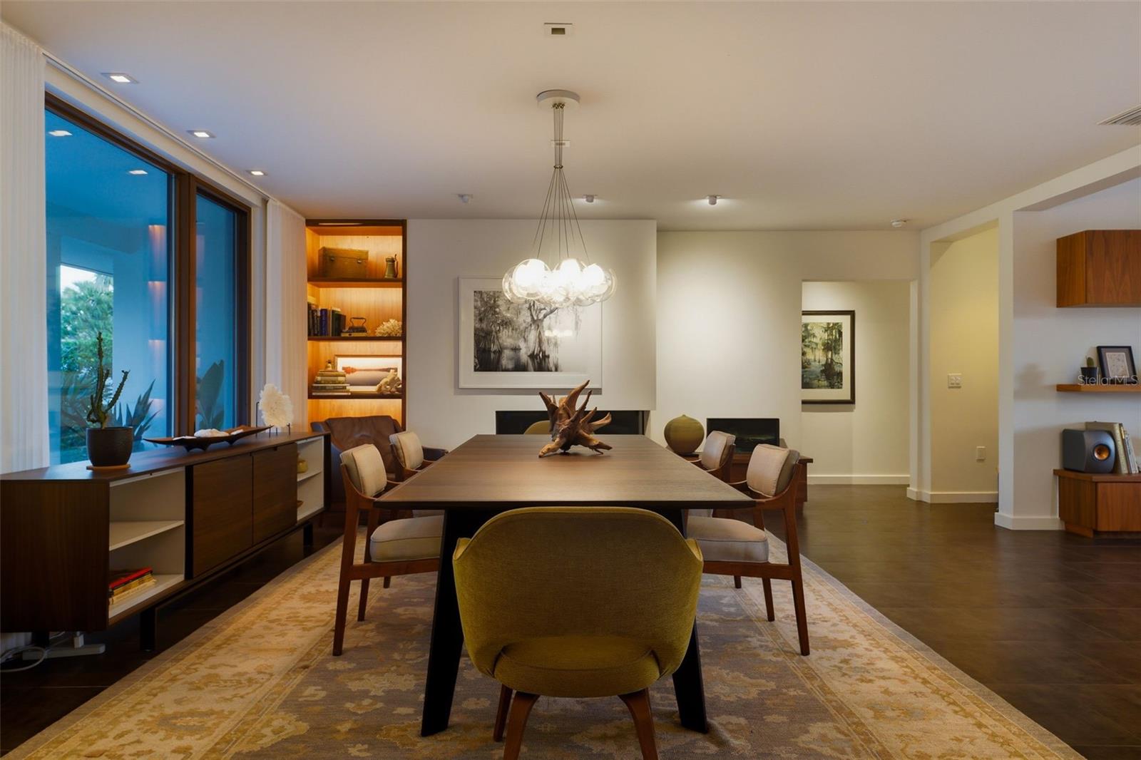 Image 10 of 97 For 541 Washington Drive