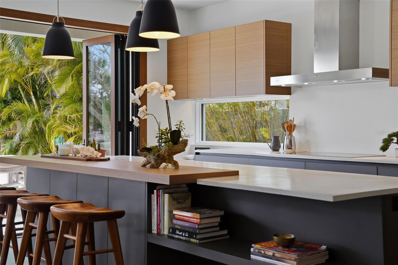 Image 21 of 97 For 541 Washington Drive