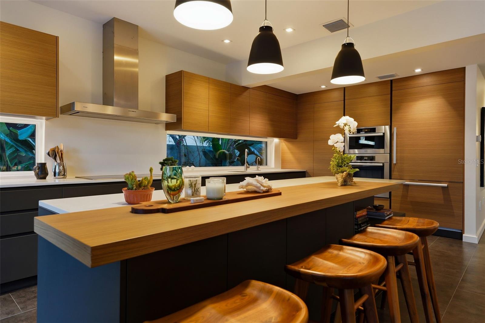 Image 29 of 97 For 541 Washington Drive