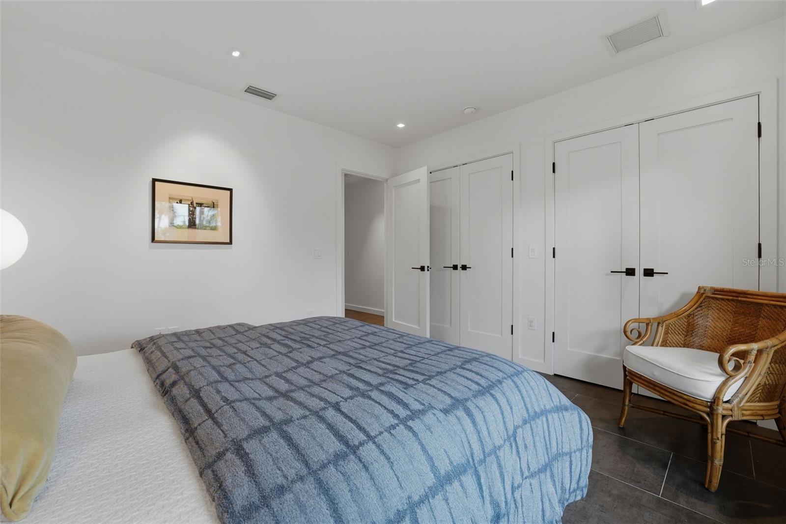 Image 50 of 97 For 541 Washington Drive