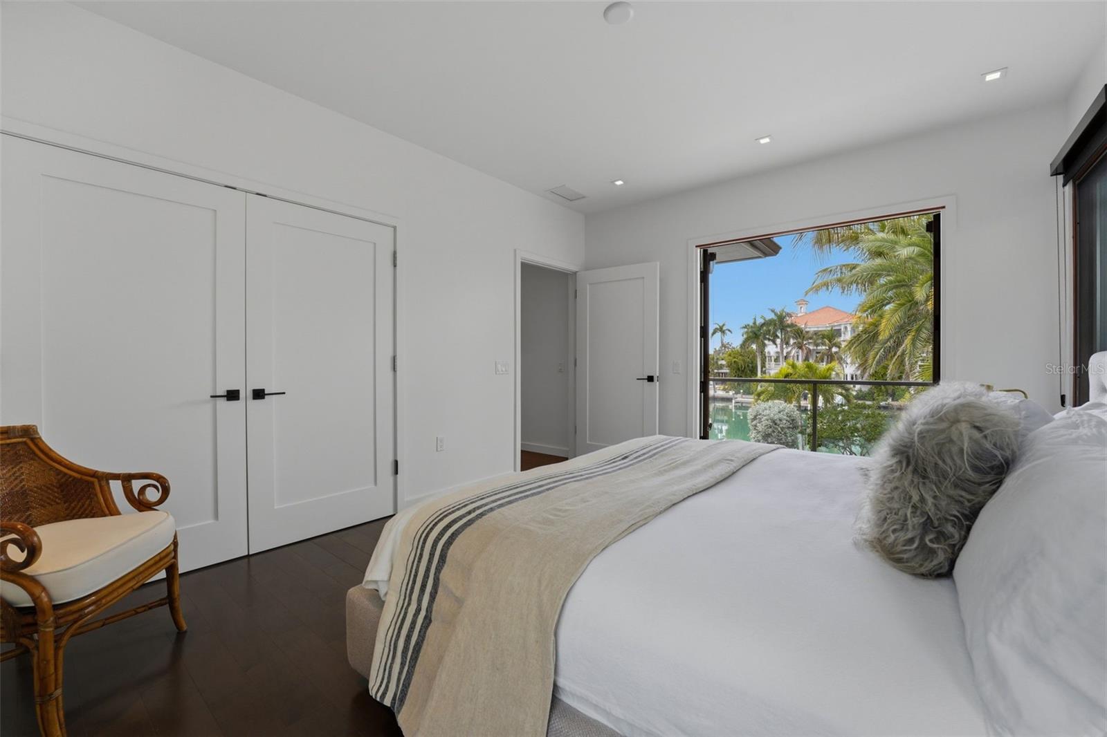 Image 63 of 97 For 541 Washington Drive