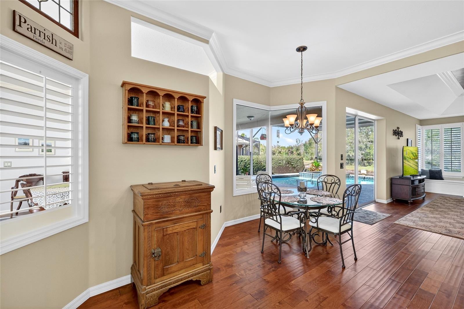 Image 13 of 69 For 11908 Oak Ridge Drive