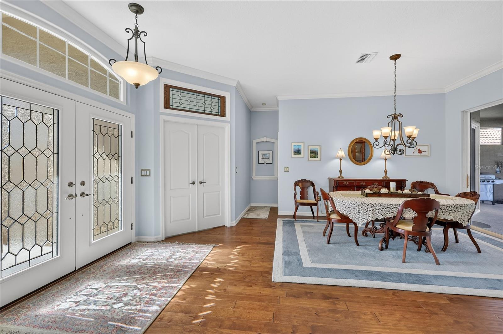 Image 9 of 69 For 11908 Oak Ridge Drive