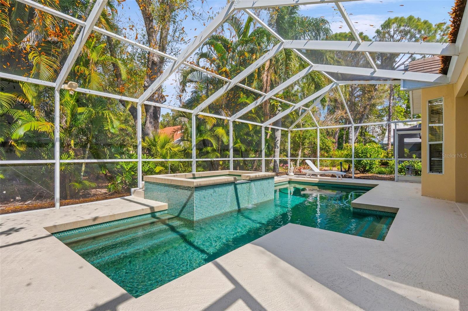 Image 19 of 61 For 6427 Berkshire Place