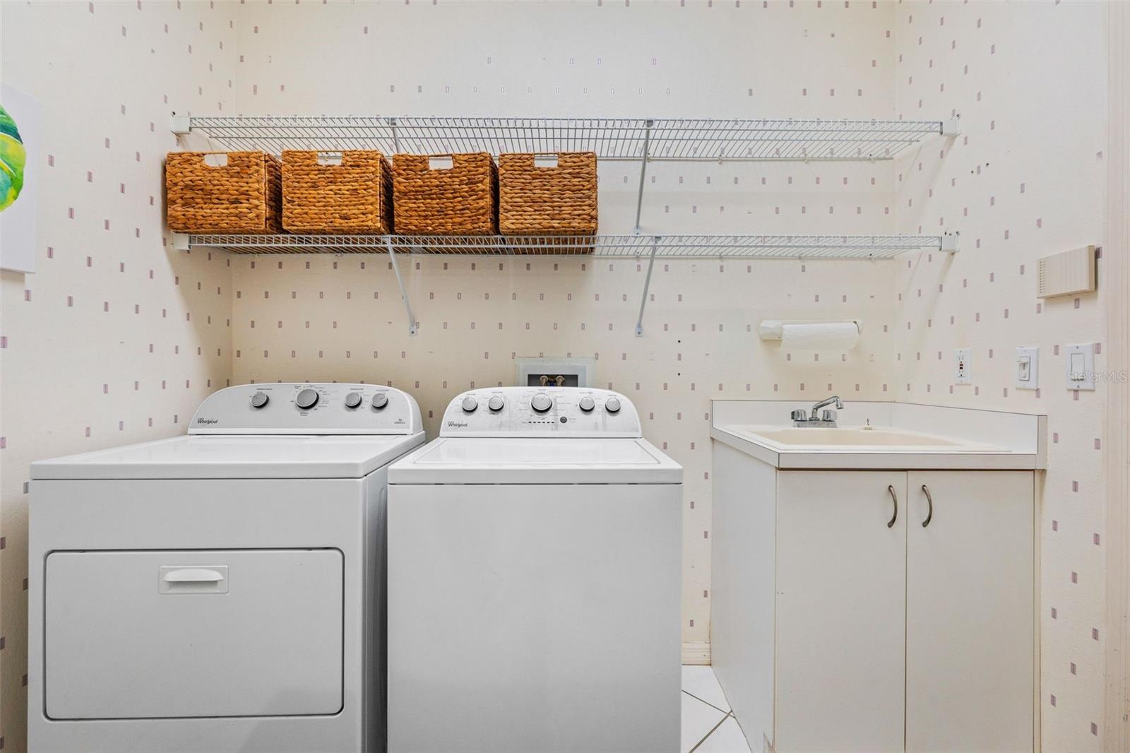 Image 32 of 61 For 6427 Berkshire Place