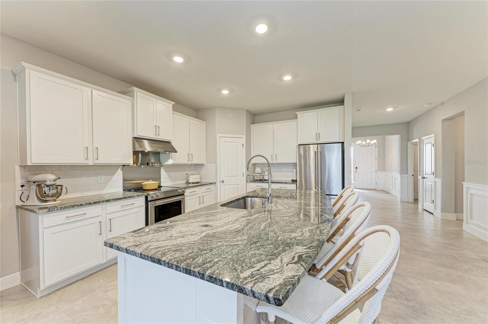 Image 15 of 65 For 17719 Cantarina Cove