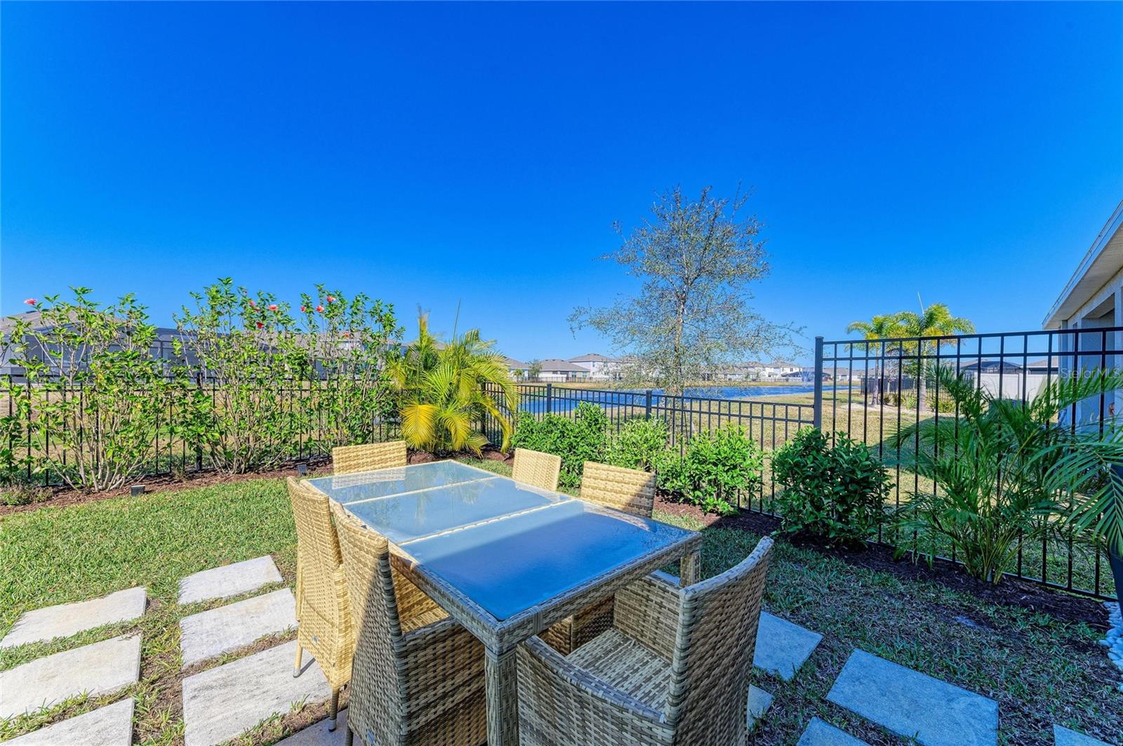 Image 48 of 65 For 17719 Cantarina Cove