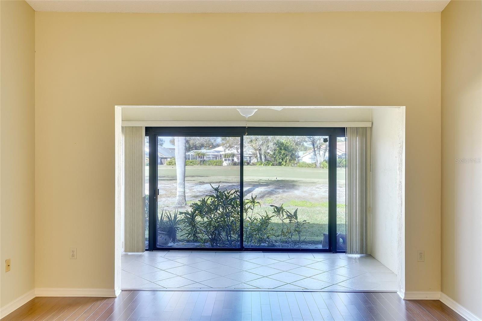 Image 9 of 23 For 6291 Timber Lake Drive I4