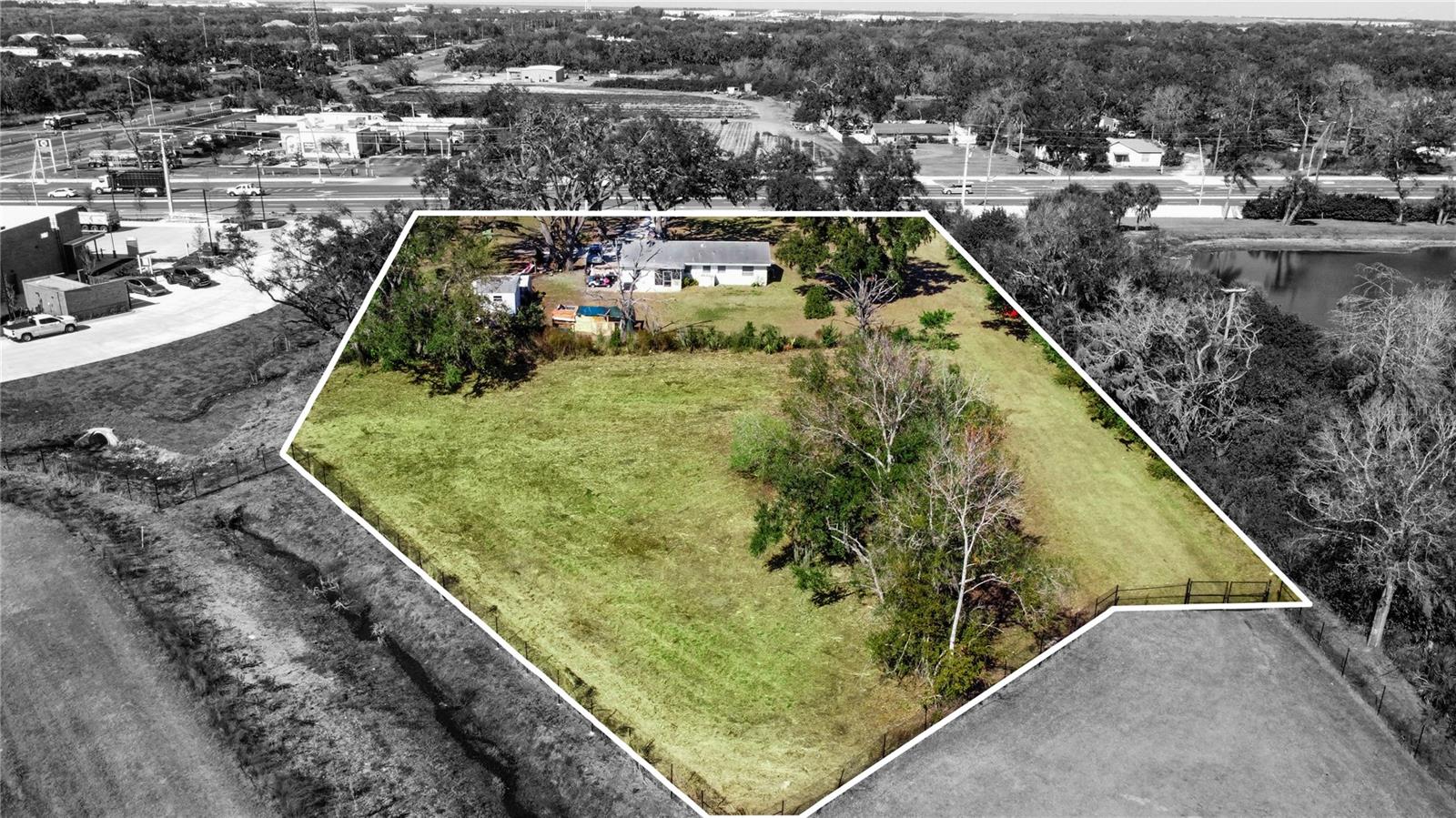 Image 10 of 24 For 2519 Moccasin Wallow Road