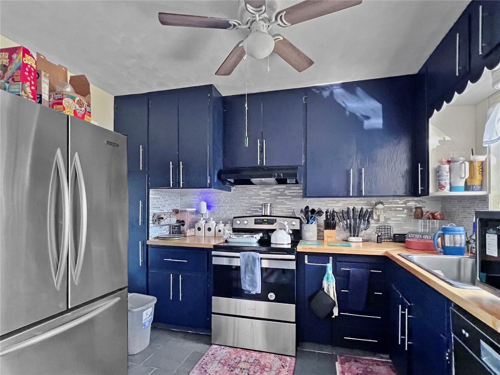 Image 13 of 24 For 2519 Moccasin Wallow Road