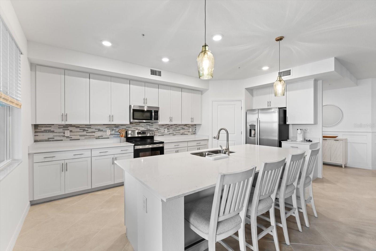 Image 13 of 66 For 17585 Boracay Court 2-102