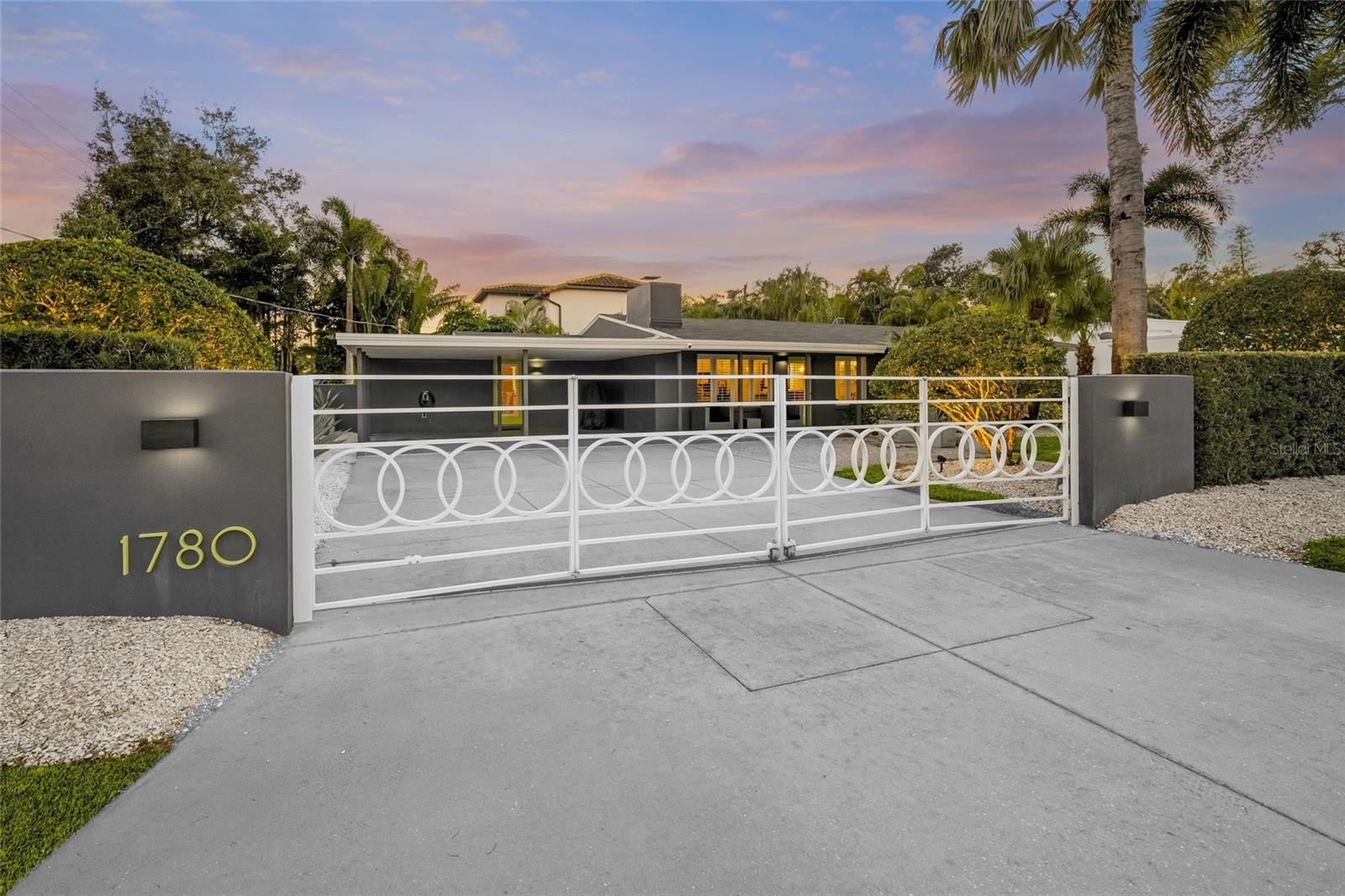 Details for 1780 Spring Creek Drive, SARASOTA, FL 34239