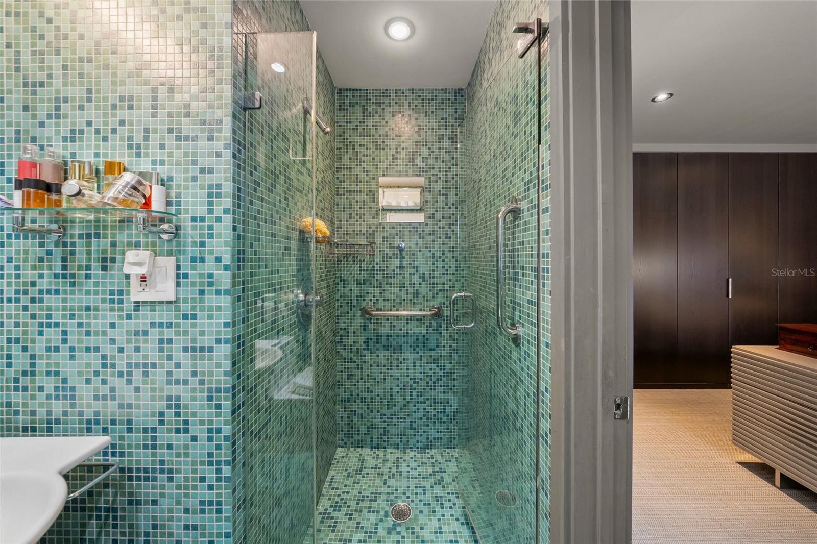 Image 31 of 66 For 1780 Spring Creek Drive