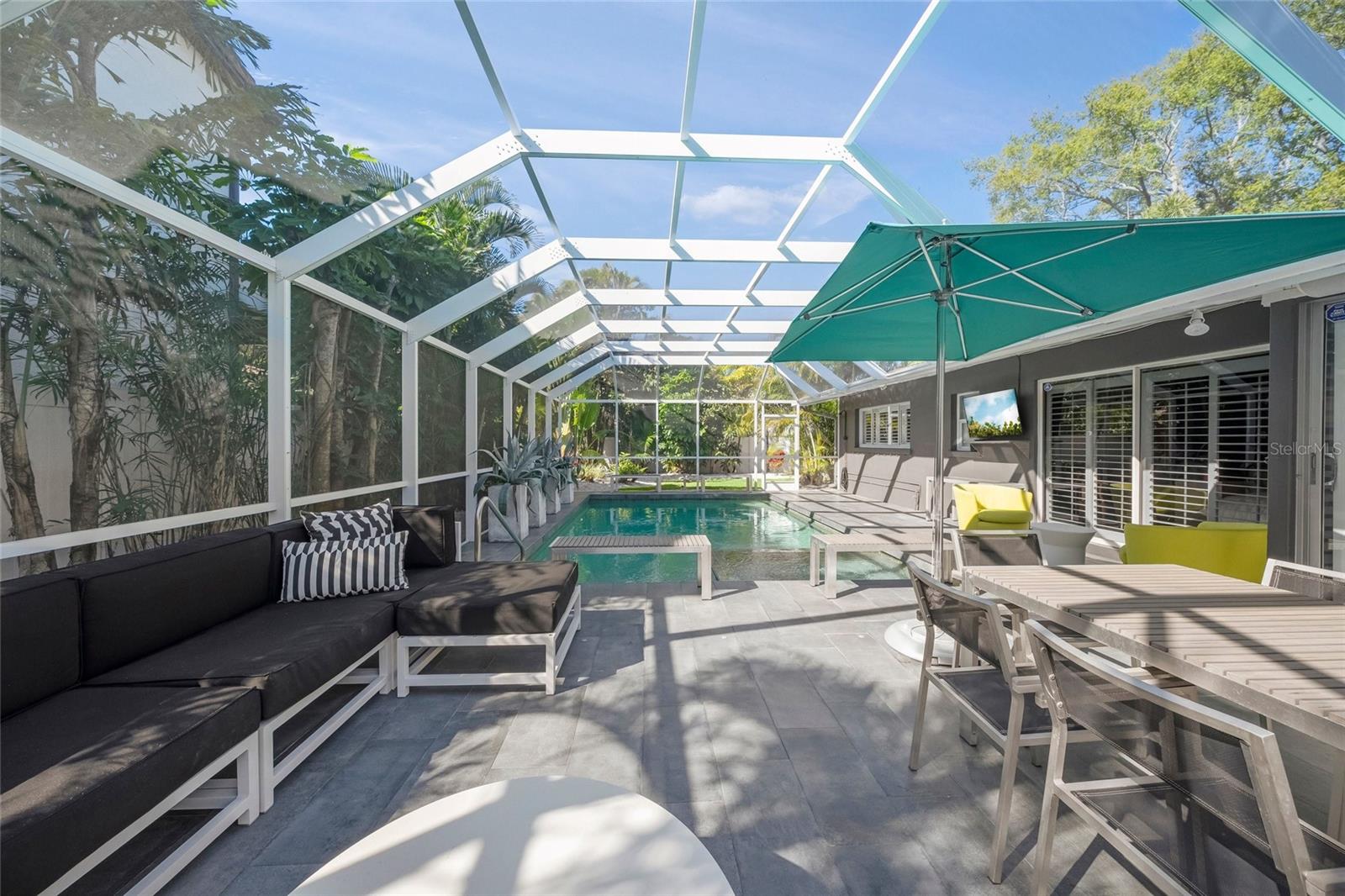 Image 36 of 66 For 1780 Spring Creek Drive