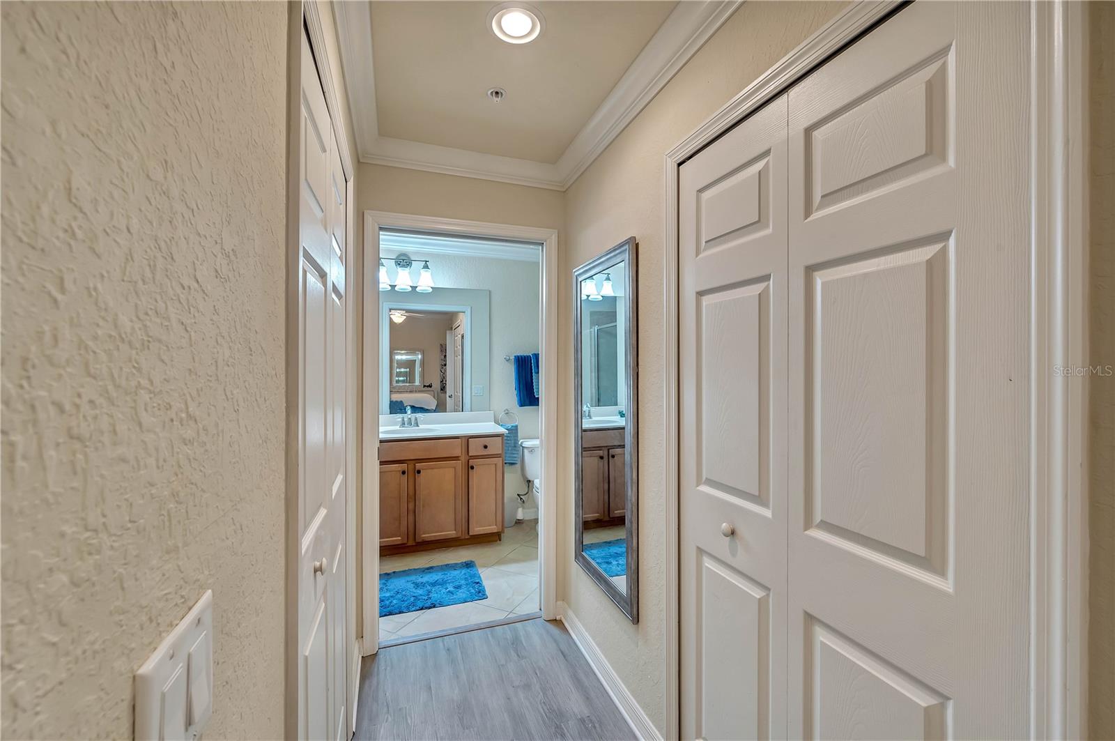 Image 20 of 63 For 7019 River Hammock Drive 202