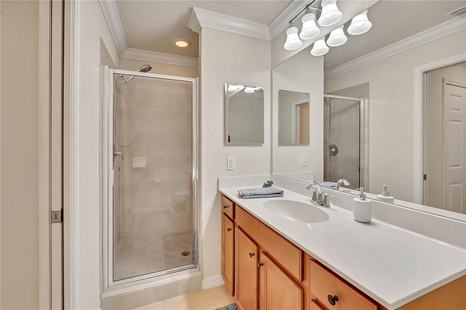 Image 24 of 63 For 7019 River Hammock Drive 202