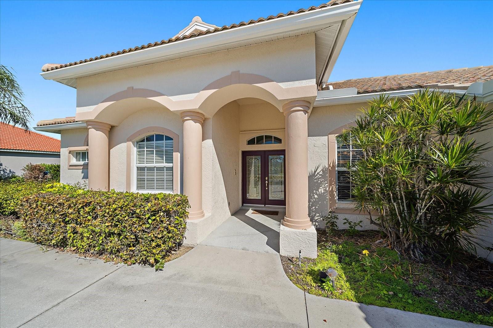 Image 7 of 45 For 659 Rivendell Boulevard