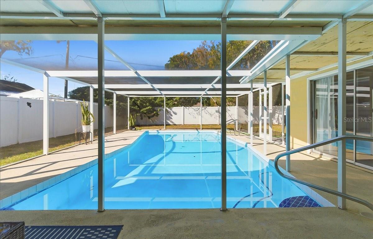 Image 25 of 51 For 305 Conrad Avenue