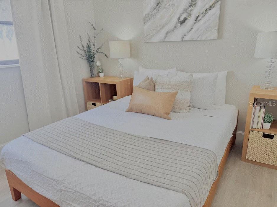 Image 30 of 51 For 305 Conrad Avenue