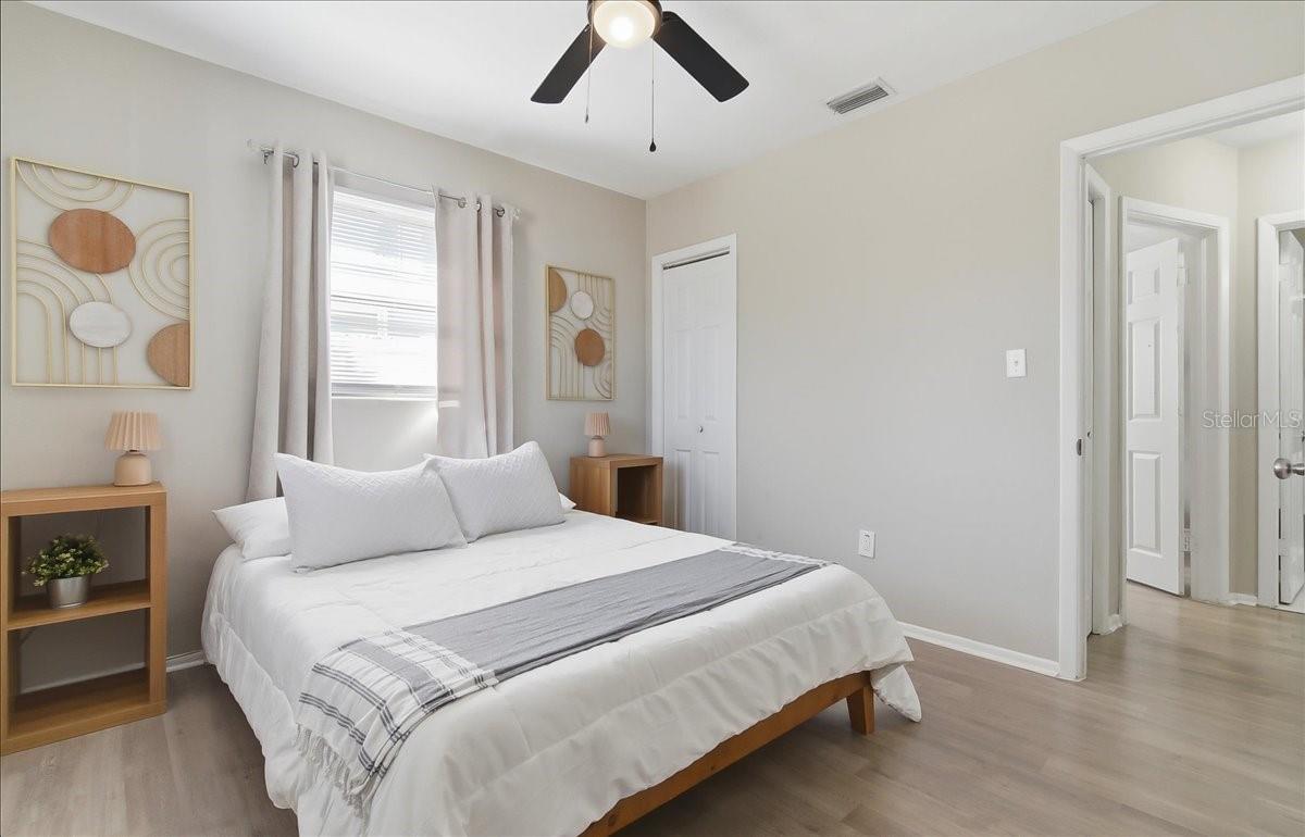 Image 35 of 51 For 305 Conrad Avenue