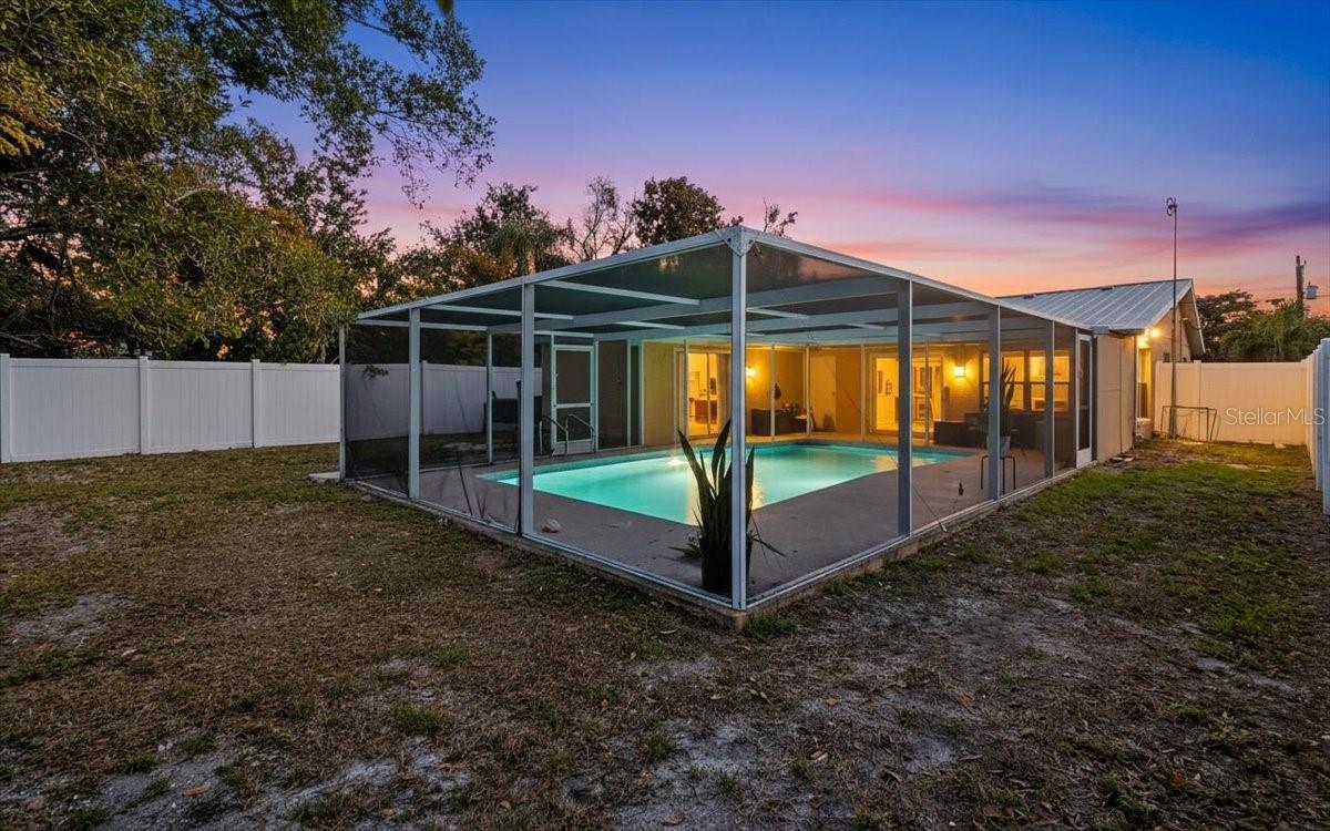 Image 47 of 51 For 305 Conrad Avenue