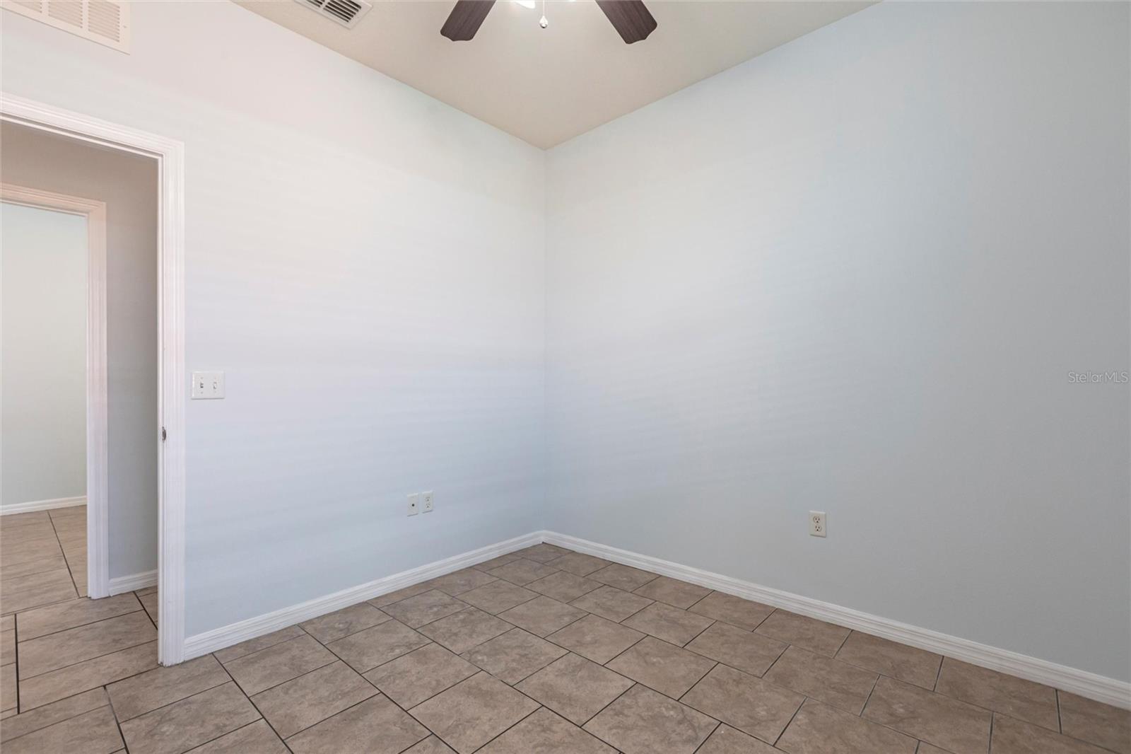 Image 17 of 35 For 7318 61st Street E