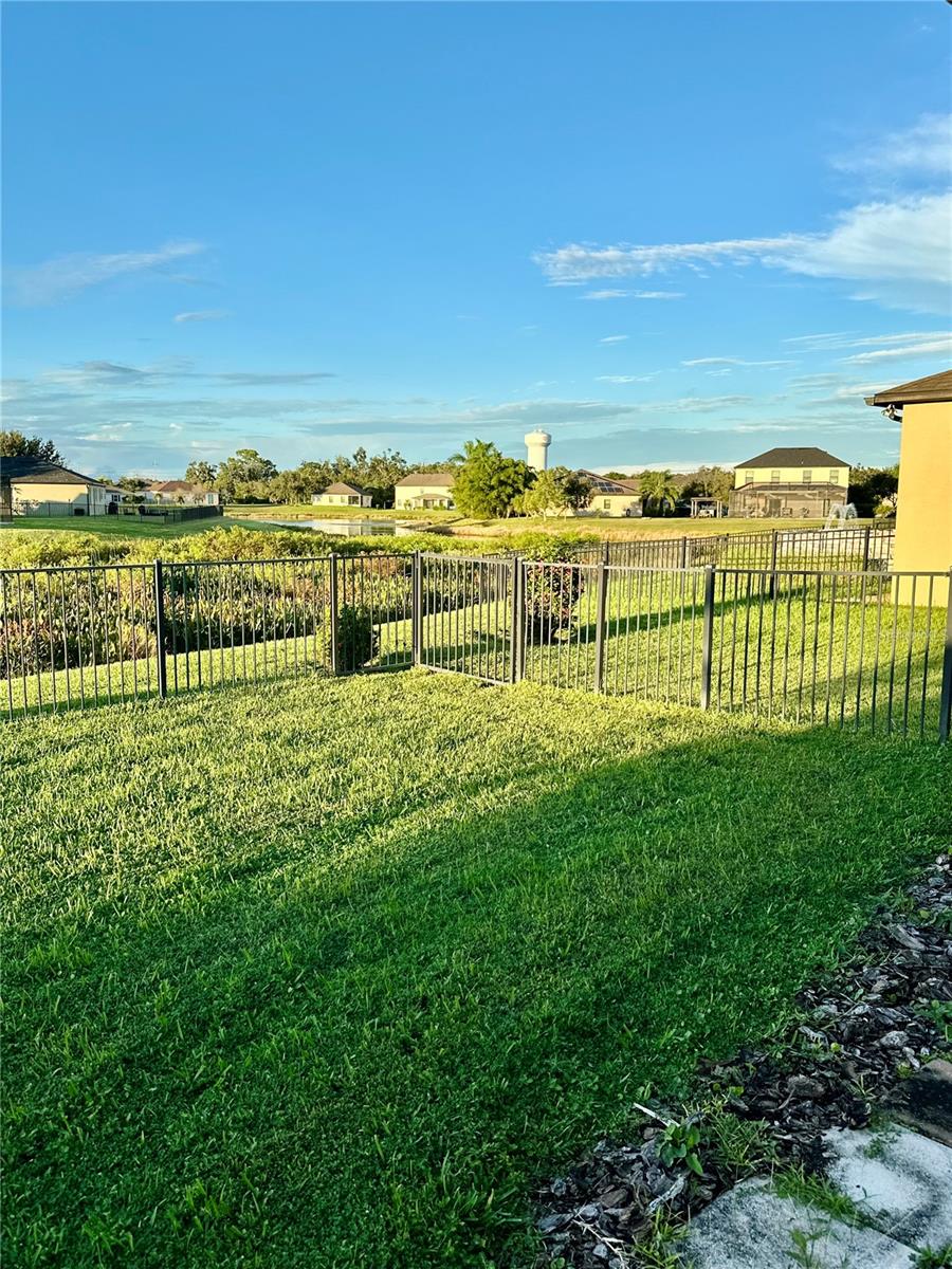 Image 31 of 35 For 7318 61st Street E