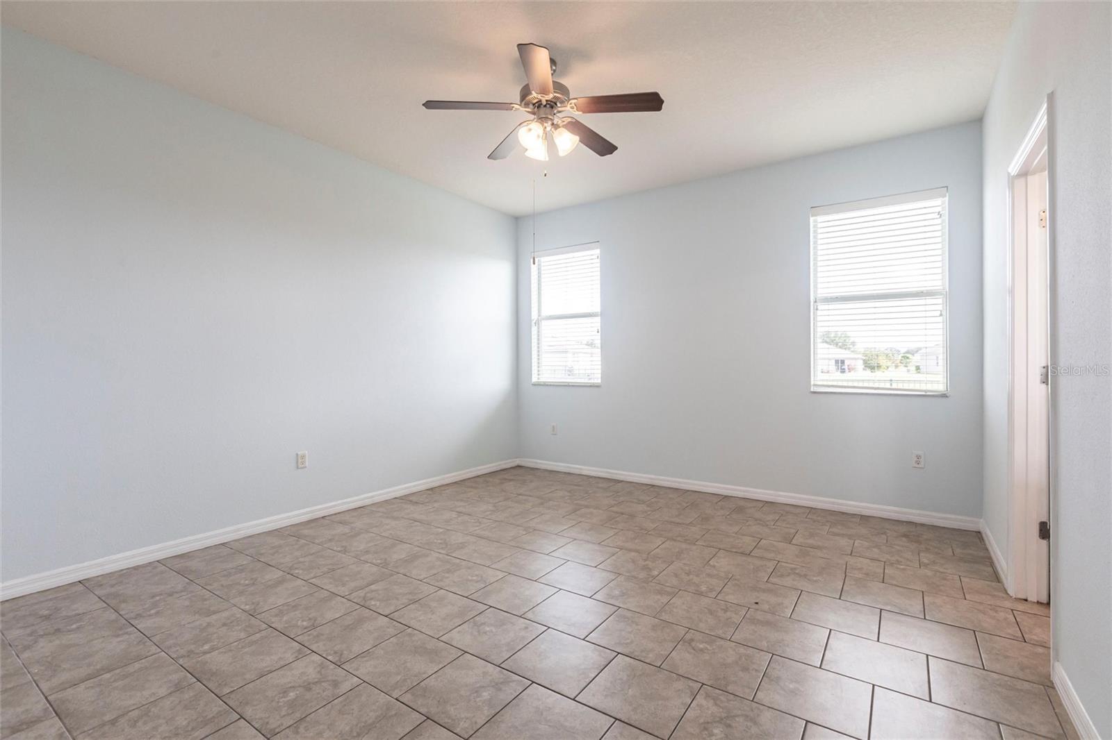 Image 7 of 35 For 7318 61st Street E