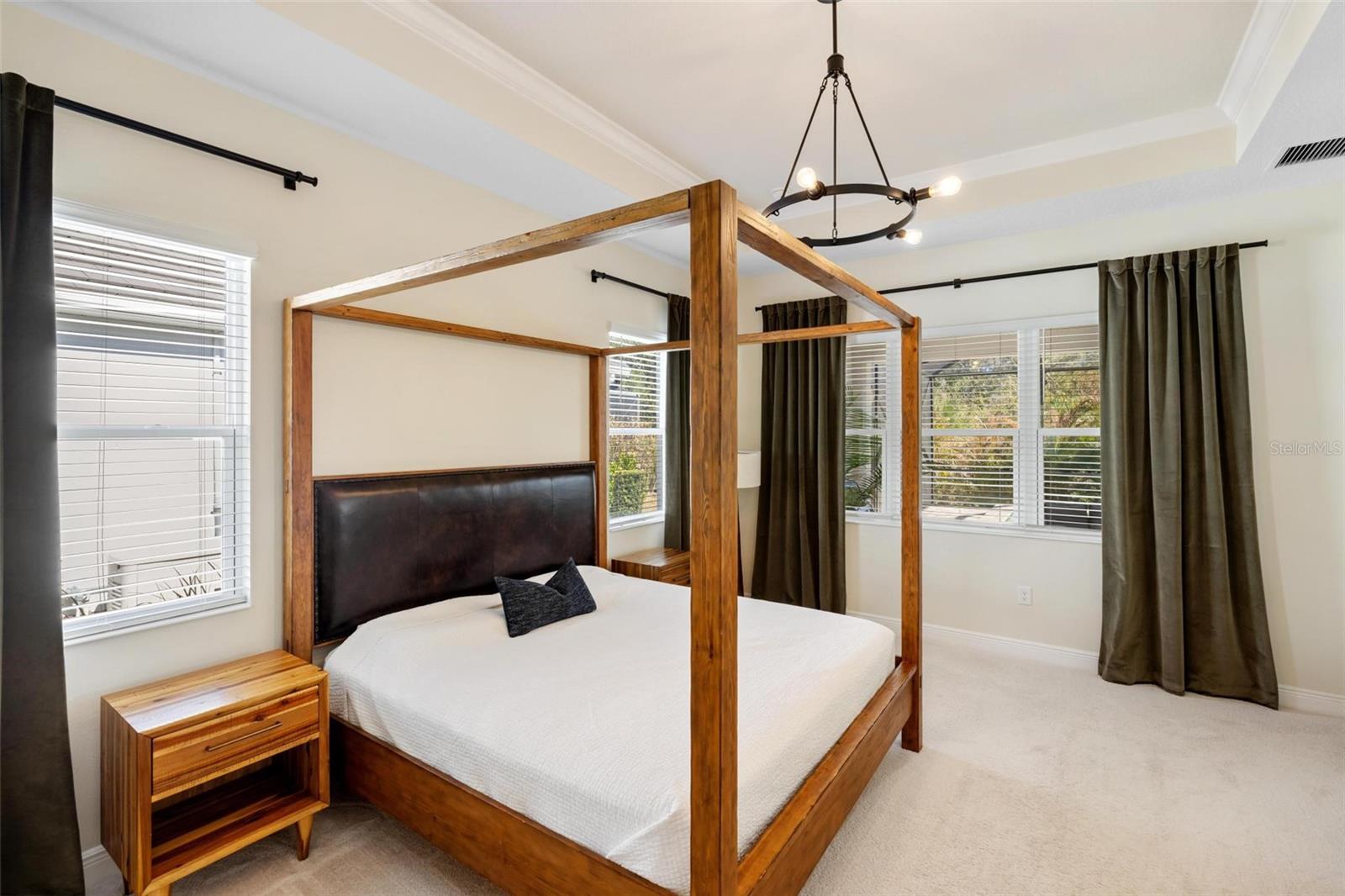 Image 22 of 91 For 12492 Davie Court