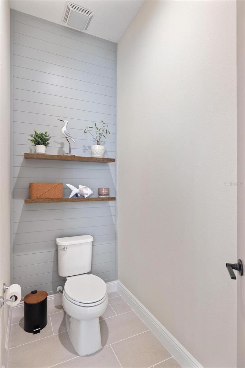 Image 28 of 91 For 12492 Davie Court