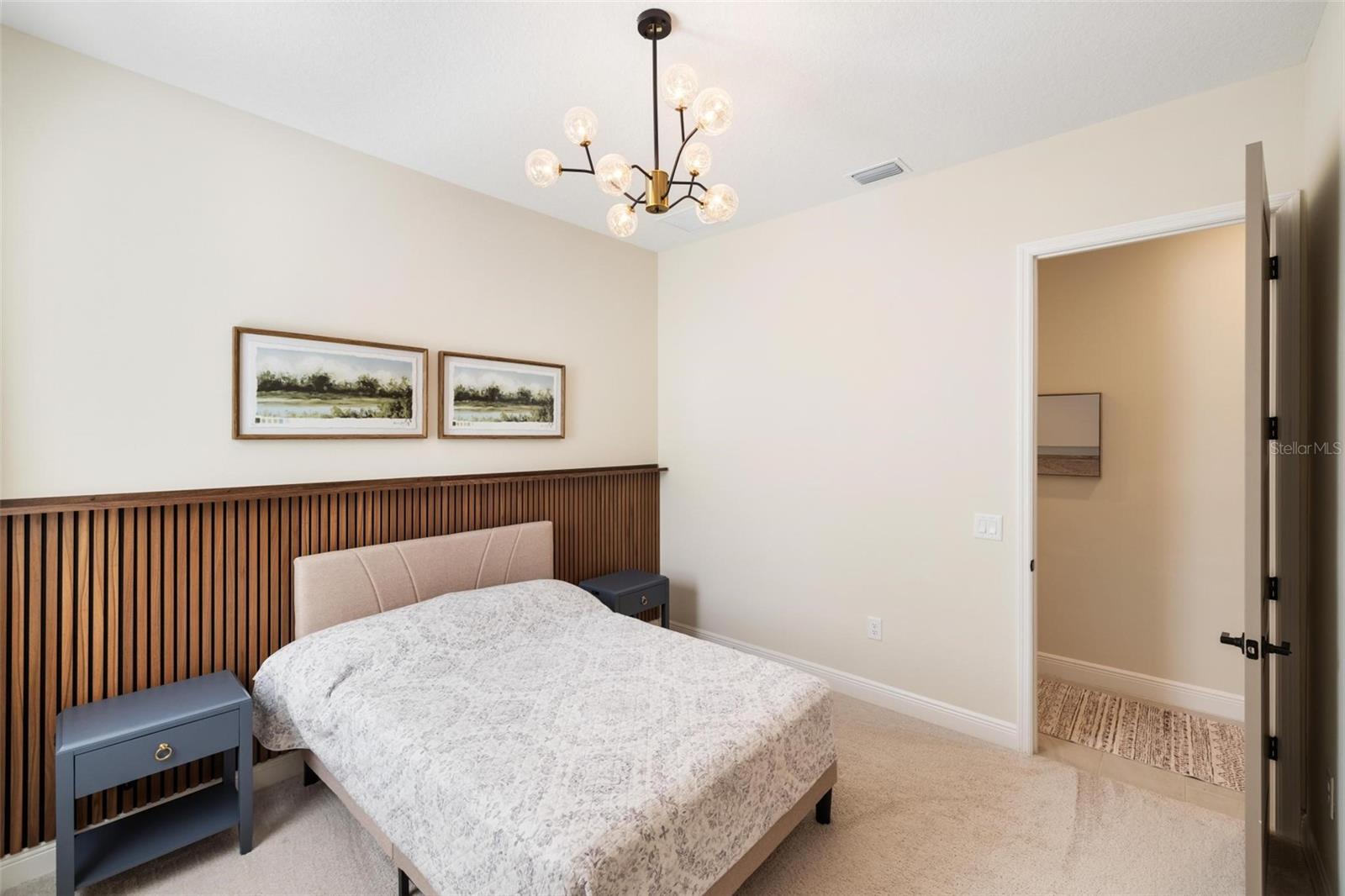 Image 44 of 91 For 12492 Davie Court