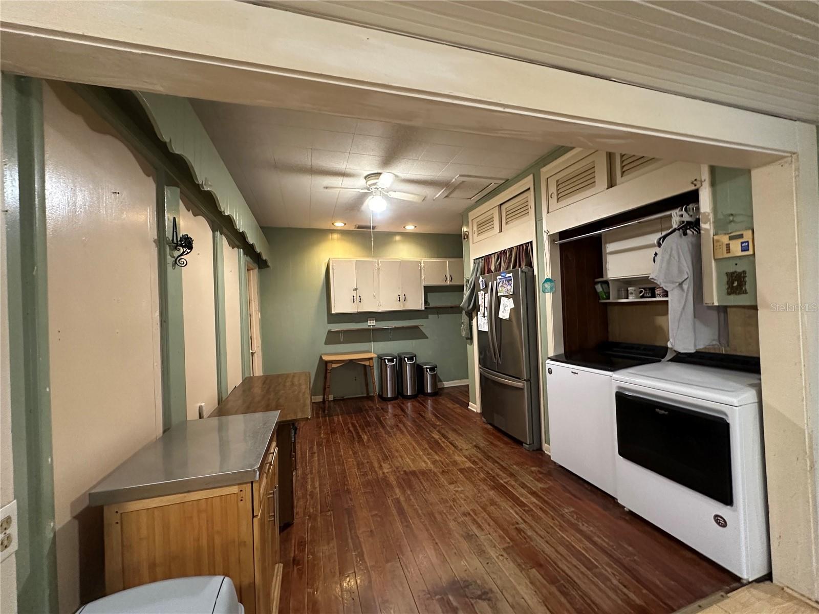 Image 31 of 46 For 513 Main Street