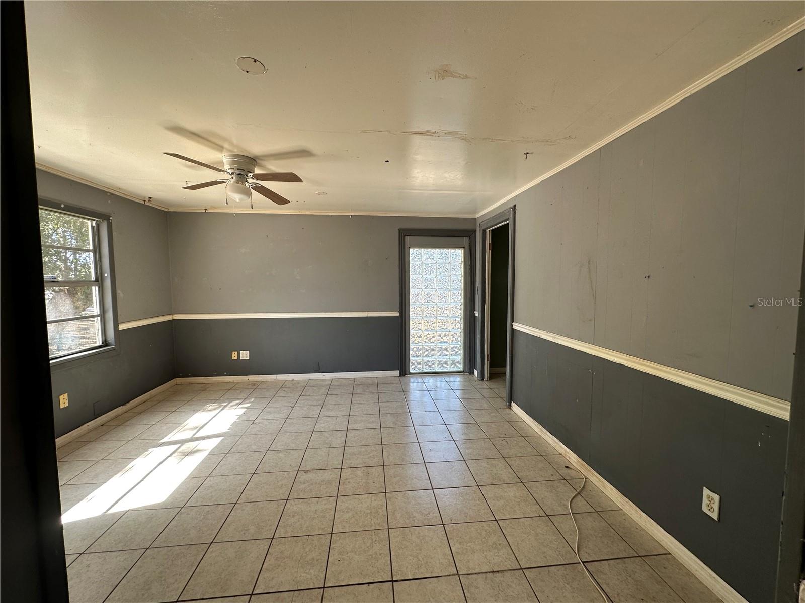 Image 34 of 46 For 513 Main Street