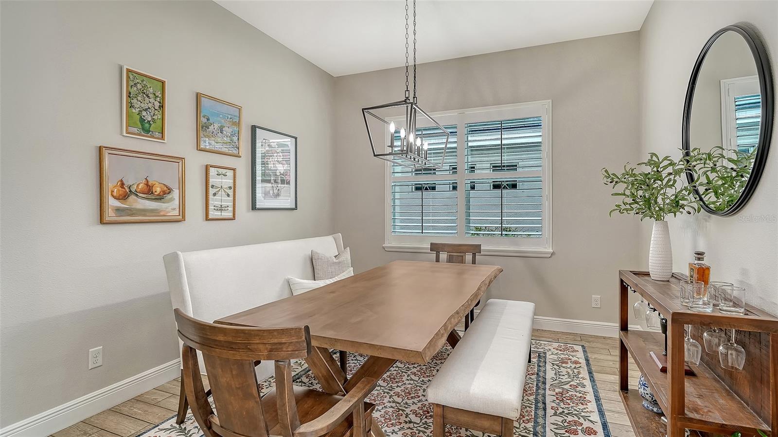 Image 15 of 52 For 4209 5th Avenue Ne