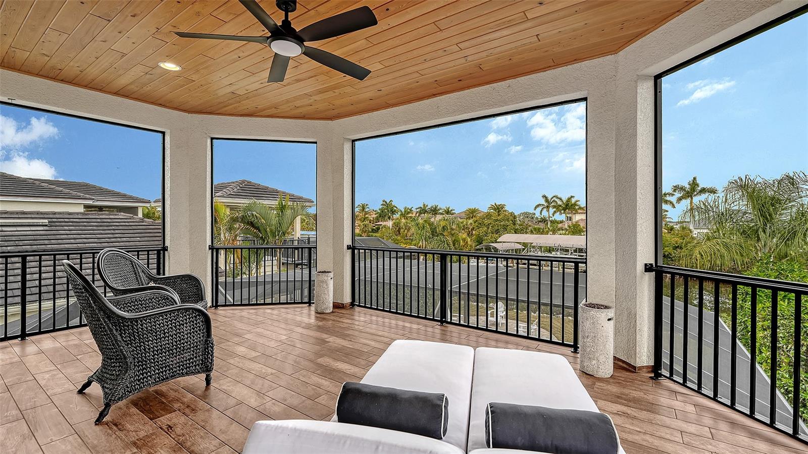 Image 22 of 52 For 4209 5th Avenue Ne