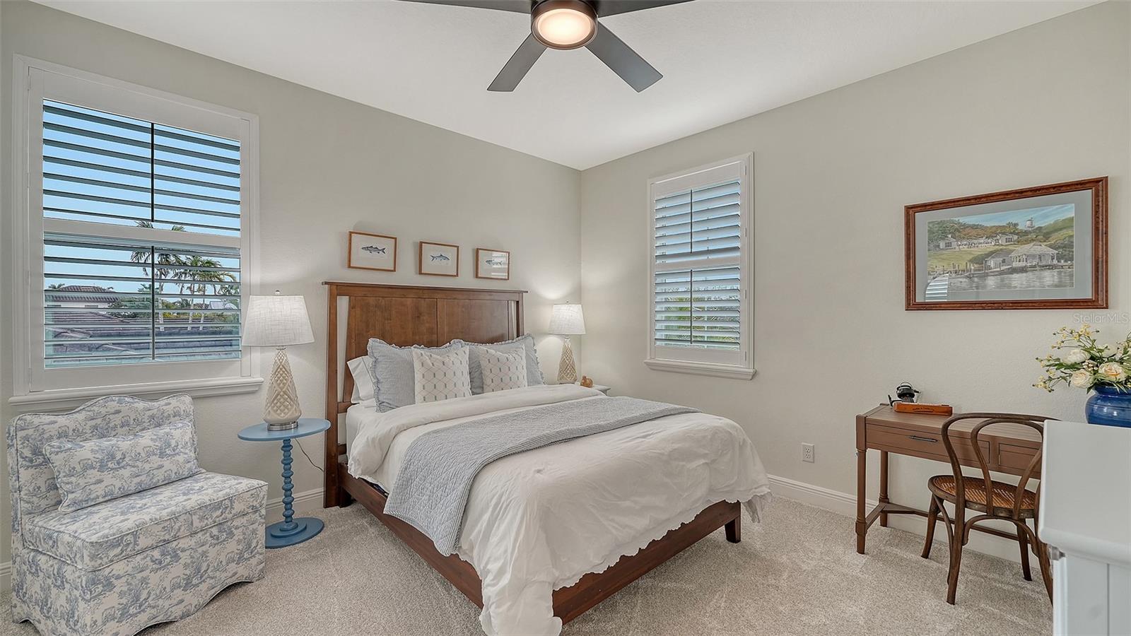 Image 28 of 52 For 4209 5th Avenue Ne