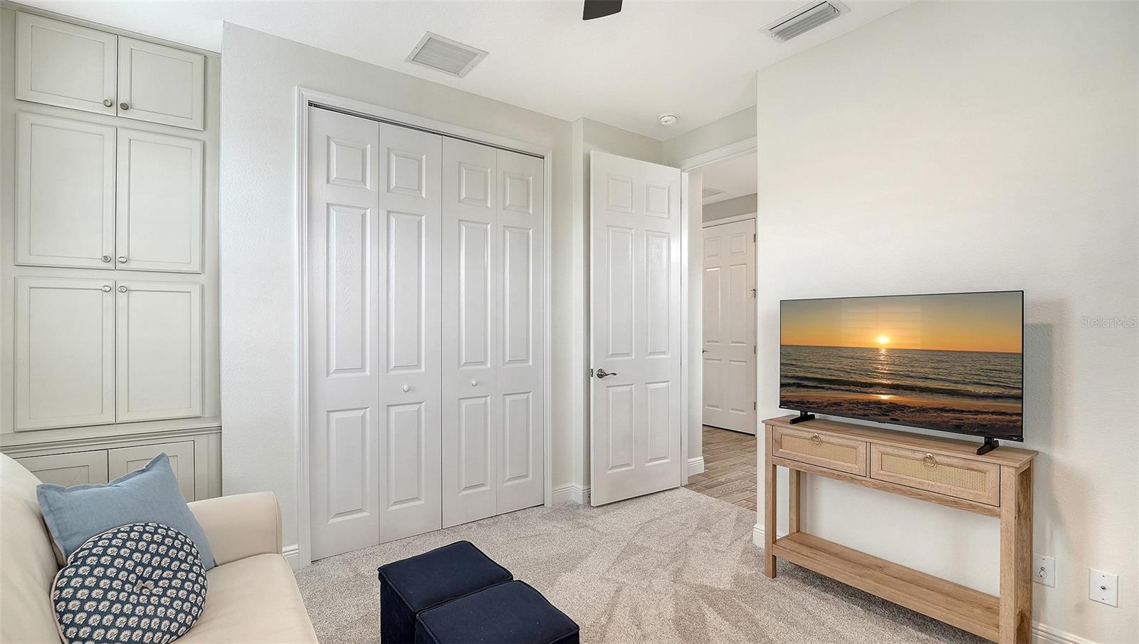 Image 30 of 52 For 4209 5th Avenue Ne