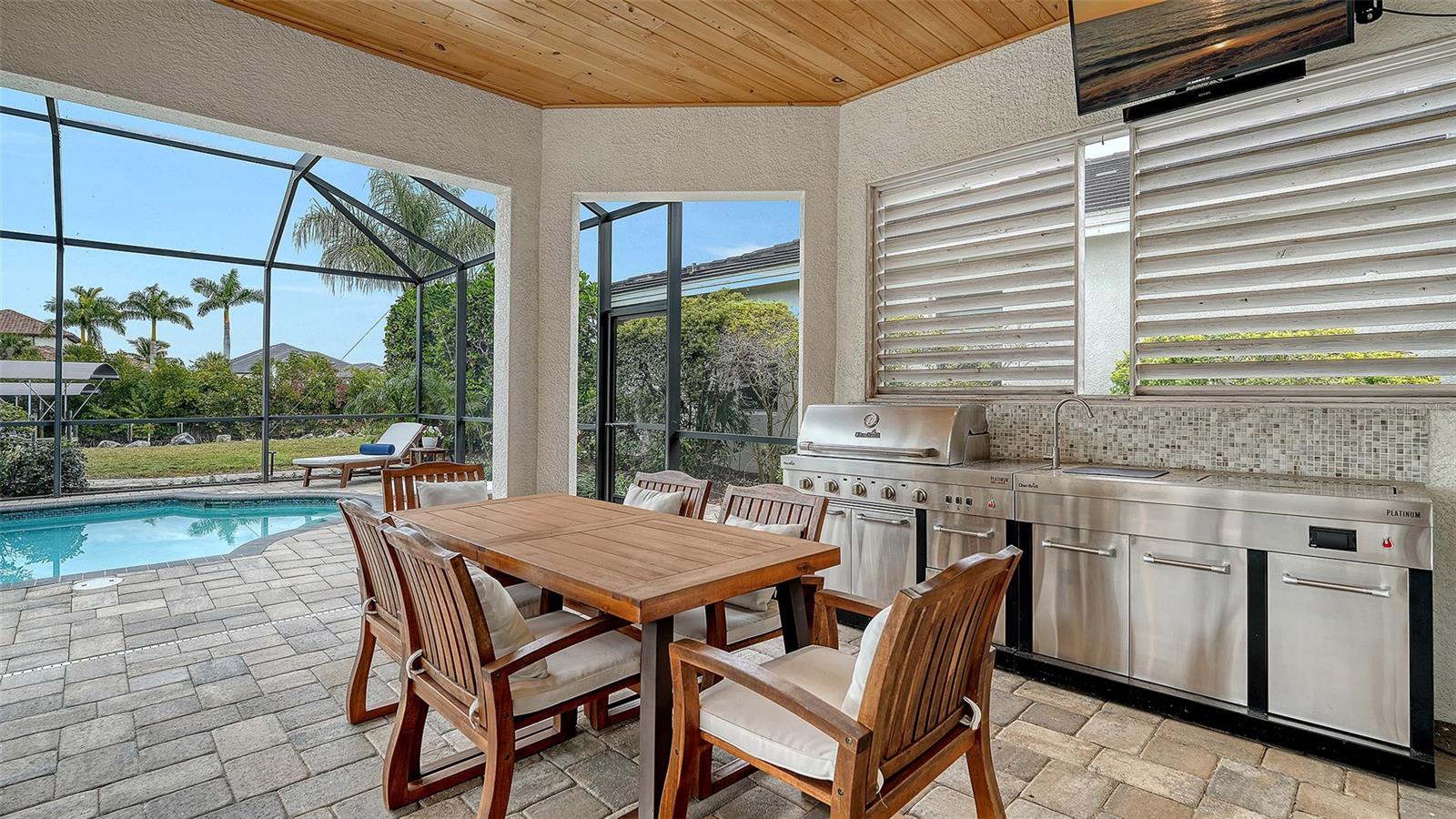 Image 35 of 52 For 4209 5th Avenue Ne