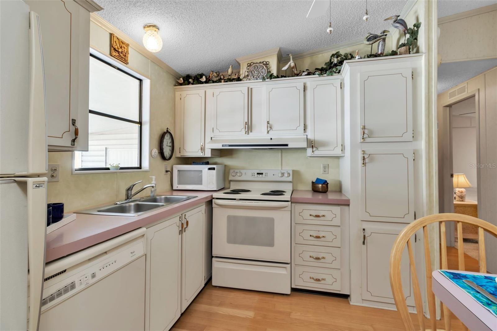 Image 15 of 69 For 10315 Cortez Road W 26j