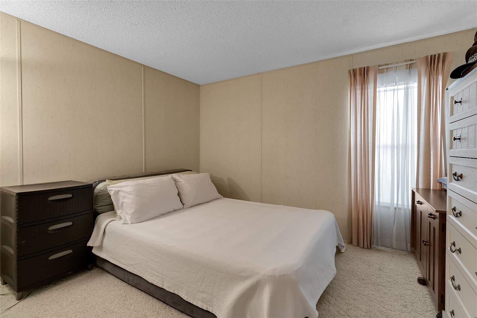 Image 25 of 69 For 10315 Cortez Road W 26j