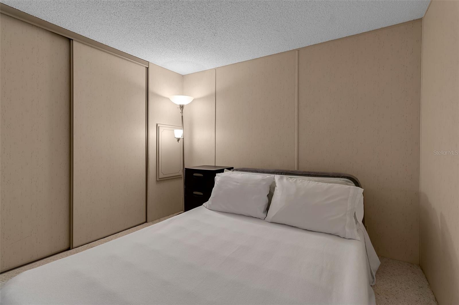 Image 26 of 69 For 10315 Cortez Road W 26j