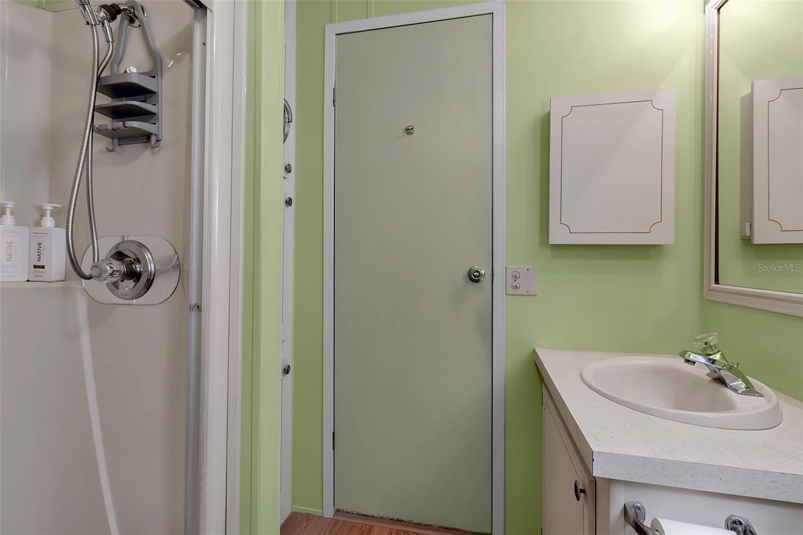 Image 32 of 69 For 10315 Cortez Road W 26j